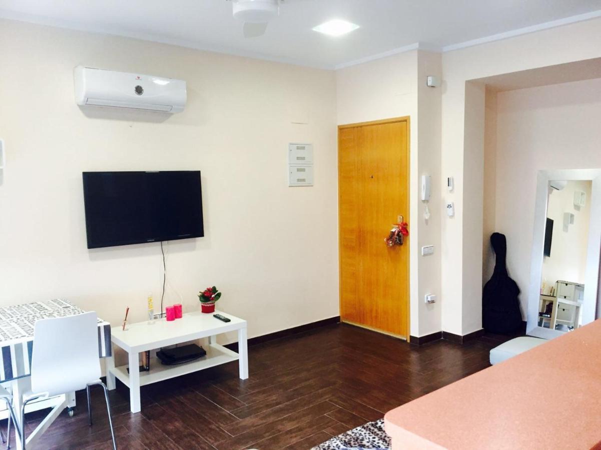 Apartamento de diseño en la mejor zona Playa Gandia. Exterior foto